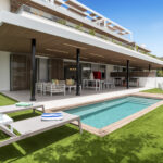Private pool and terrace at a Santa Clara apartment, Marbella